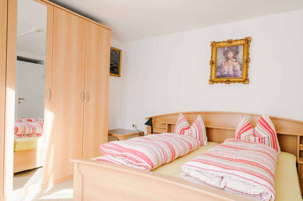 Landhaus Linser ทาร์เรนส์ ภายนอก รูปภาพ
