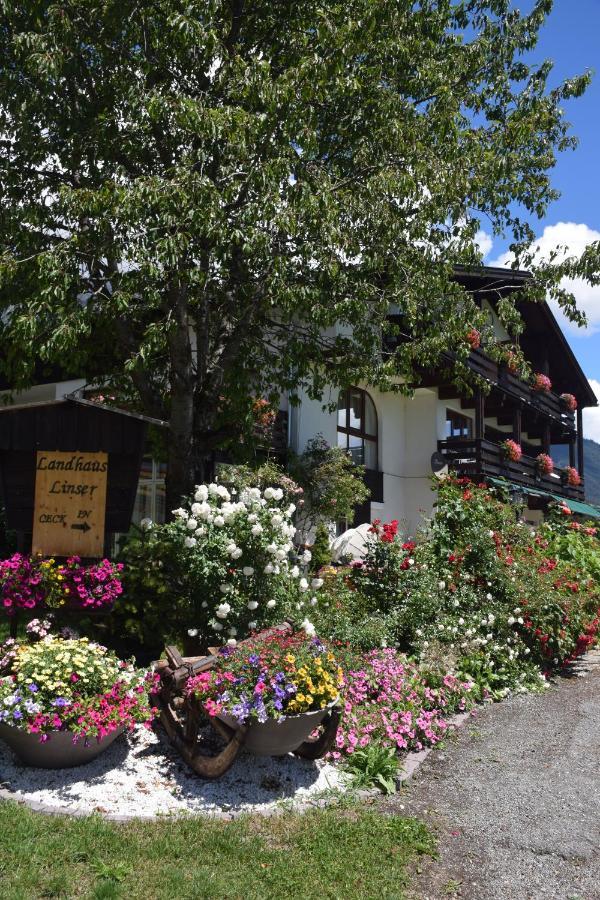Landhaus Linser ทาร์เรนส์ ภายนอก รูปภาพ